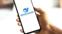 为何DeepSeek引发美国恐慌？用最少的钱干最多的事