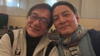 成龙吴彦祖一起过新年：同框梦回《新警察故事》