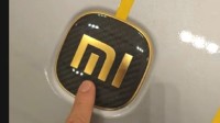 小米SU7 Ultra车标是金的！共有五种颜色