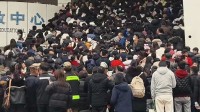 医院也在放映《哪吒2》？教职员工：根本挤不进去！