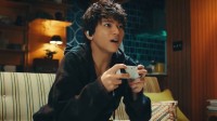 《怪猎荒野》全新真人广告:玩怪猎你也能找到演员老婆