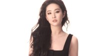 刘亦菲回看成年后演的三部戏 说三部曲没丢自己的脸
