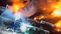 火光滔天!美国一航空航天大型工厂爆炸