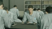 玩家分享经历：游戏好友好久没上线 一问原来在坐牢