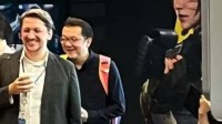 宫崎英高亮相腾讯大楼上热搜 网友:手游还是新作？