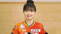 张本美和：感谢中国球迷送我库洛米 它有点坏 像我
