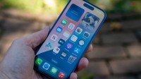 曝iPhone 18全系标配自研芯片：高通博通全被放弃!