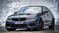 宝马V8布局再曝新动向 宽体M5现身纽北