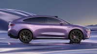 智界R7增程新版本预订：综合续航超1600km