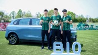 新晋国脚提车零跑B10！新车即将开始交付 售9.98万起
