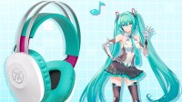 配色超吸睛！华硕天选初音未来联名头戴式耳机399元