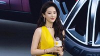有颜值有头脑！刘亦菲将智驾称为“辅助功能”
