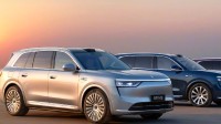 问界M8卖爆了！上市72小时大定破4.4万台