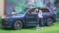 问界M8首批100位车主已交车 余承东称下周起全国交付