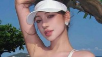 穿这么性感想去哪？深夜档小妈画风的囧图
