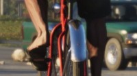 《GTA6》人字拖穿法引争议 是动画错误还是细节还原？