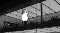 苹果iPhone 16 Pro系列突袭降价!剑指618?