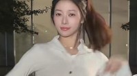 吴柳芳模仿周星驰名场面引争议 网友评价：太尬