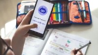学生该不该用AI帮忙做作业引热议 需平衡使用与思考