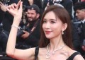 50岁林志玲亮相戛纳 制服对女生加成有多大的动态图