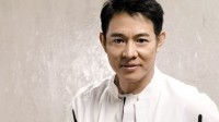 李连杰时隔14年出演《镖人》电影 搭档吴京、袁和平 