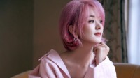 赵丽颖这算官宣恋情吗？给他爽到了的动态图