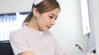 日系小护士的恐怖 这翘臀我真没忍住的囧图
