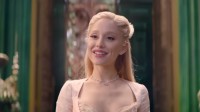 《魔法坏女巫2》公布正式预告：绿皮女巫又回来了