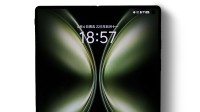 vivo X Fold5手机正面照公开:号称全球首款三防折叠屏
