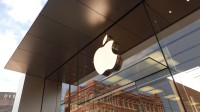 庆问世20周年：特别款iPhone全玻璃设计 搭载iOS28