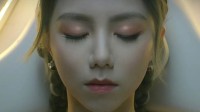 邓紫棋首部科幻小说《启示路》即将出版:89元/298元
