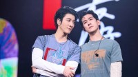 王力宏回应与李治廷撞脸：有惊喜到你吗？