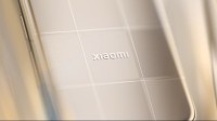 小米MIX Flip 2外观首曝！全新金色格纹加持！