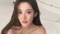 助力凡凡踩缝纫机的都美竹 被指控诱骗单亲妈妈20万