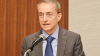 Intel前CEO基辛格首次谈及辞职：非自愿 想完成战略