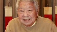 再也没有一年一度蔡澜神回复了 妙语连珠已成绝响