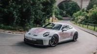 保时捷911 GT3 Touring特别定制版亮相 雄狮涂装爆帅