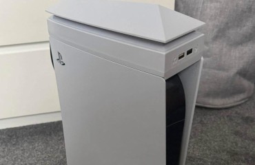 玩家称自己的PS5有过热问题：一看照片让人难绷！