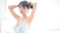 女朋友的教师装不太一样 二次元老婆带显卡的囧图