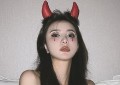 胸大的痛苦男人不懂 不要在洗澡时思考的囧图