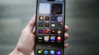 iPhone历史性转变：iOS 26开放通话/信息等核心功能