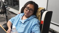 《明末》制作人超憔悴状态引担忧：这压力也太大了！