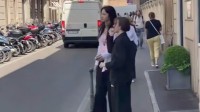 Donk与女友现身在意大利米兰！二人身高反差萌