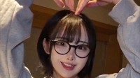 BW韩援美女B站关注数暴涨至31万 视频感谢粉丝支持