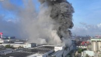 中国台湾首家超级锂电池厂发生火灾 现场传出爆炸声
