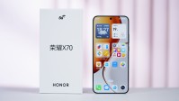 荣耀X70图赏：史上最大电池手机 最强防弹级抗跌耐摔