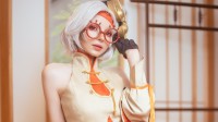 碍事梨体模COS《塞尔达》普尔亚:性感身材 皮肤太嫩!