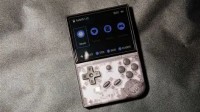博主评测怀旧掌机遭抄家!或因版权问题关闭频道