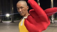 “埼玉训练法”UP主剃光头COS埼玉：简直就是本人!