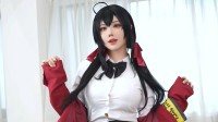 BW性感韩援Coser扮演碧蓝航线大凤：大雷黑丝真绝!